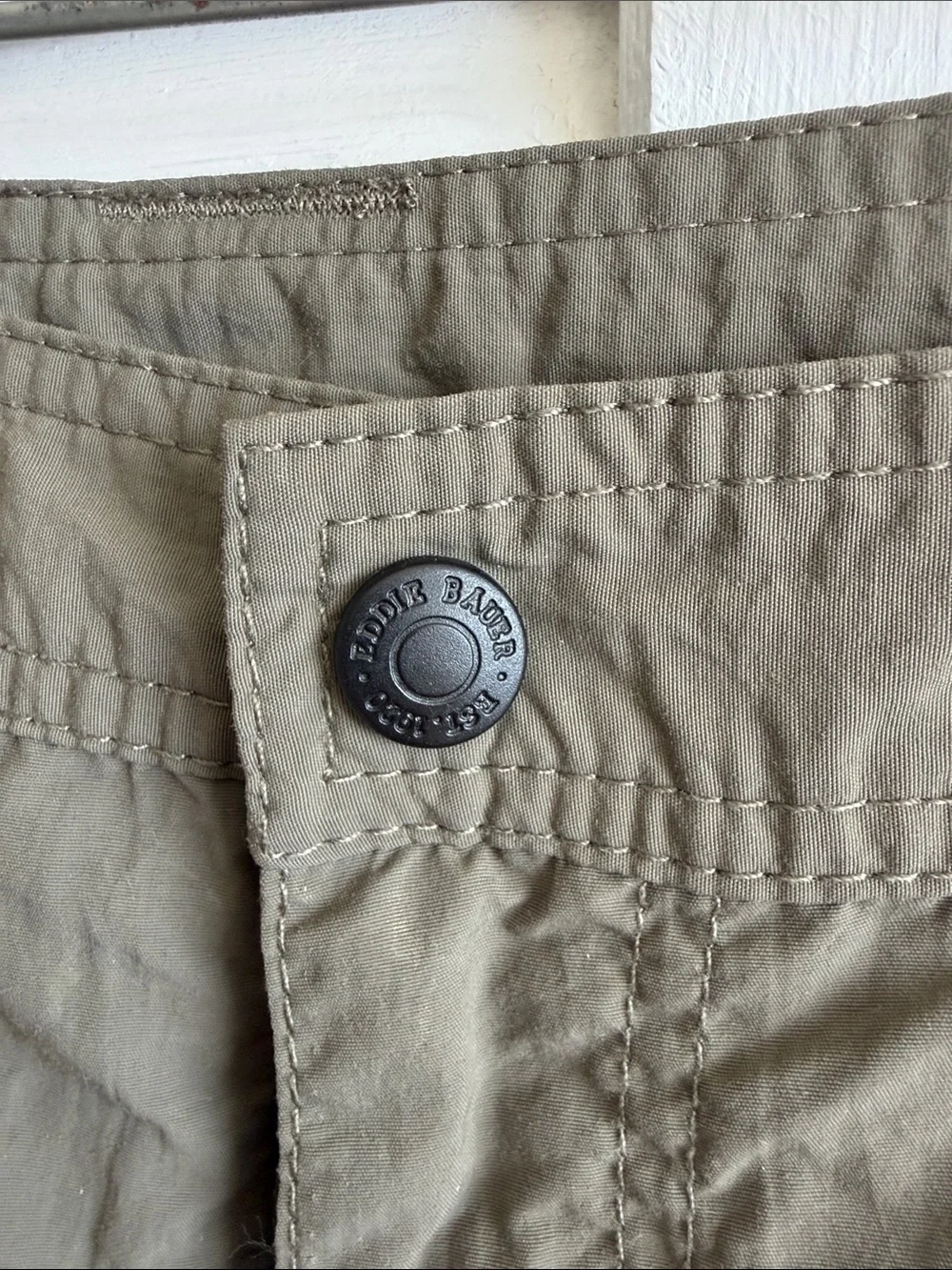 Eddie Bauer Olive Green Cargo Shorts - Relaxed Utility Fit